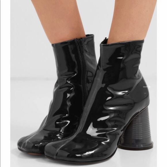 MM6 boots - Picture 1 of 4